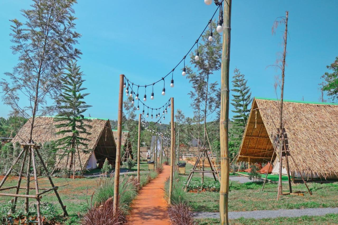 Yellowstone Camps Resort Khao Yai Pak Chong Eksteriør bilde