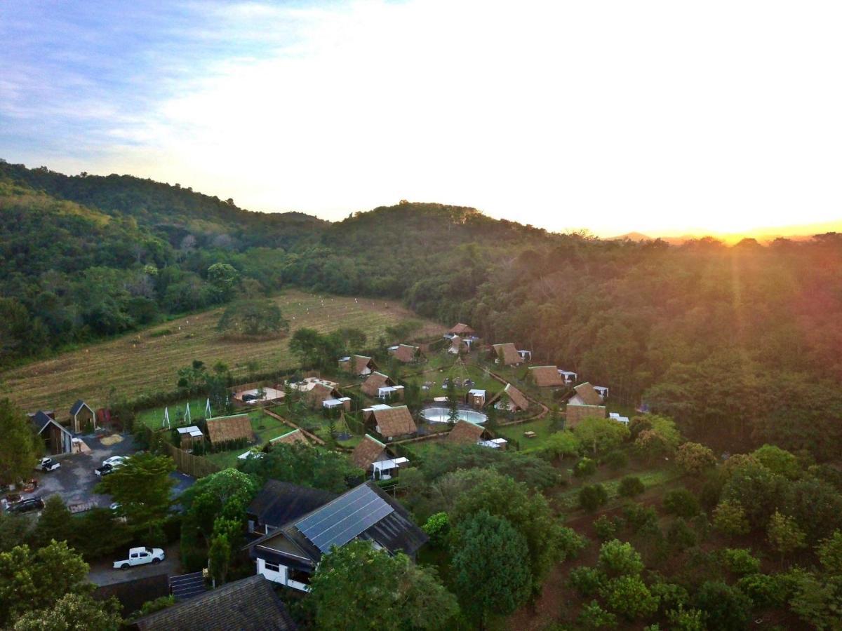 Yellowstone Camps Resort Khao Yai Pak Chong Eksteriør bilde