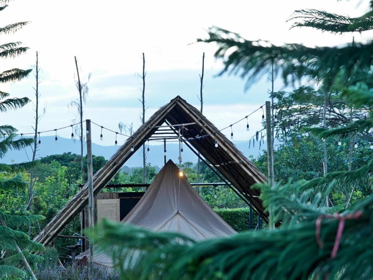 Yellowstone Camps Resort Khao Yai Pak Chong Eksteriør bilde